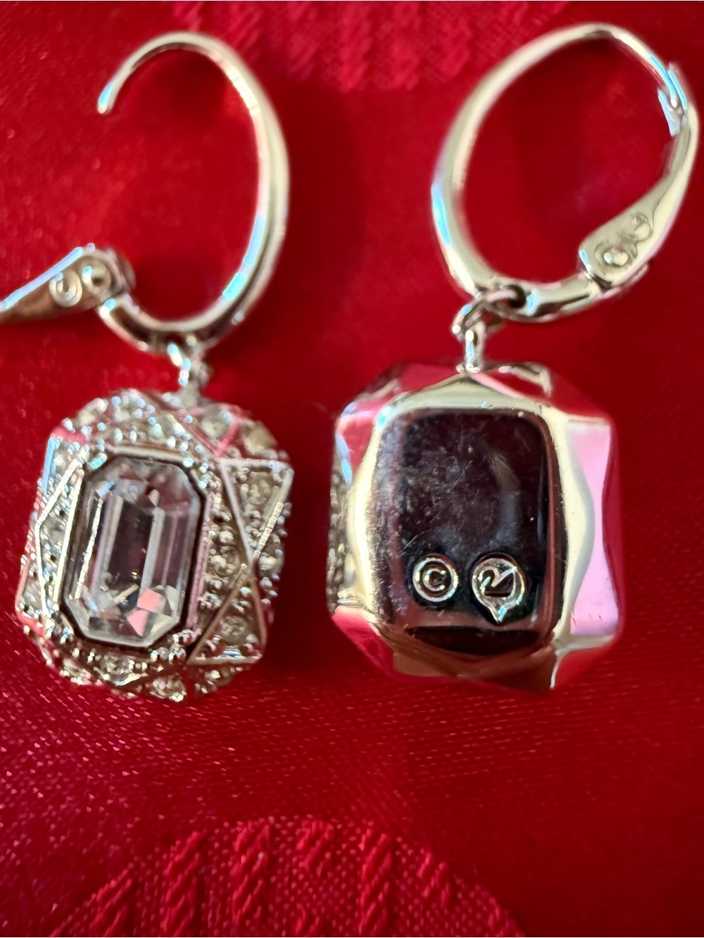Swarovski Clear Crystal Drop Earrings with Pink Box - Picture 4 of 6